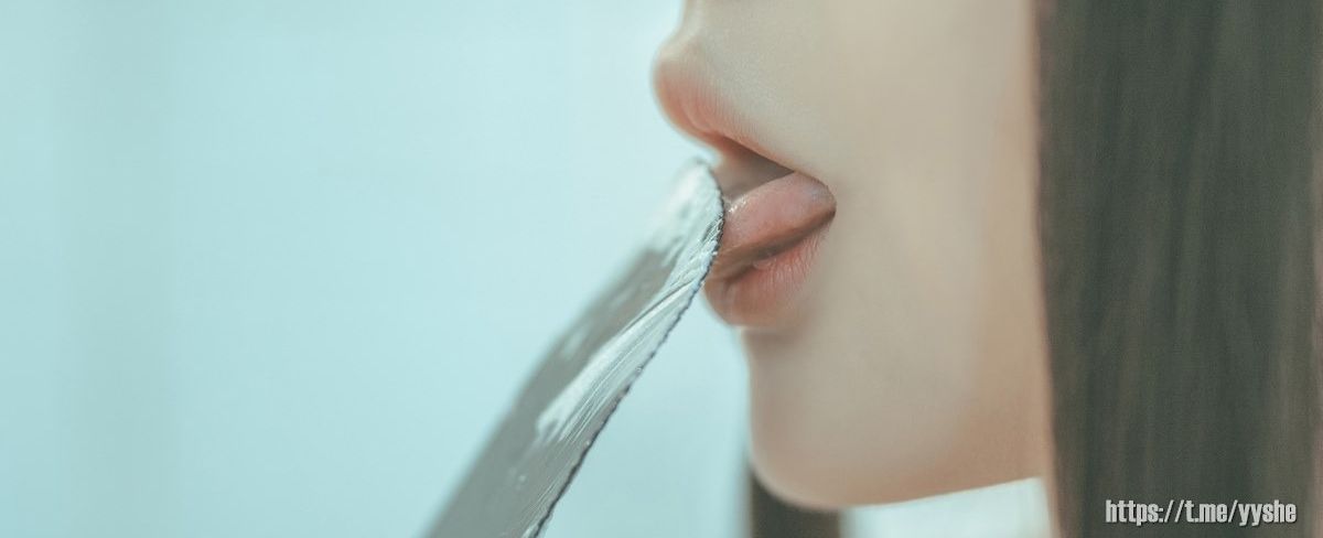 女大学生沙龙在线观看_BD英语迅雷电影在线