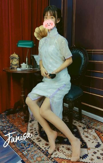 阿的白色内裤_BDBD在线观看