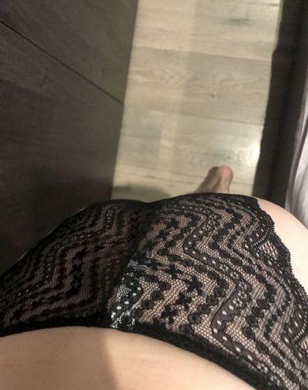 情侣偷拍对白清晰饥渴难耐_1080P免费观看超清