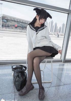 年轻胸大的阿6_4KHD在线观看